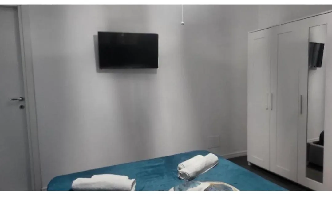 Giuliano Rooms Катания